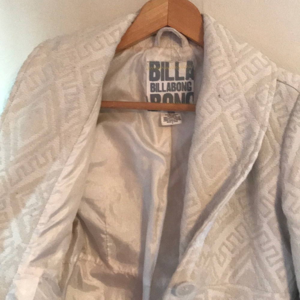 Billabong peacoat size small - Picture 3 of 5
